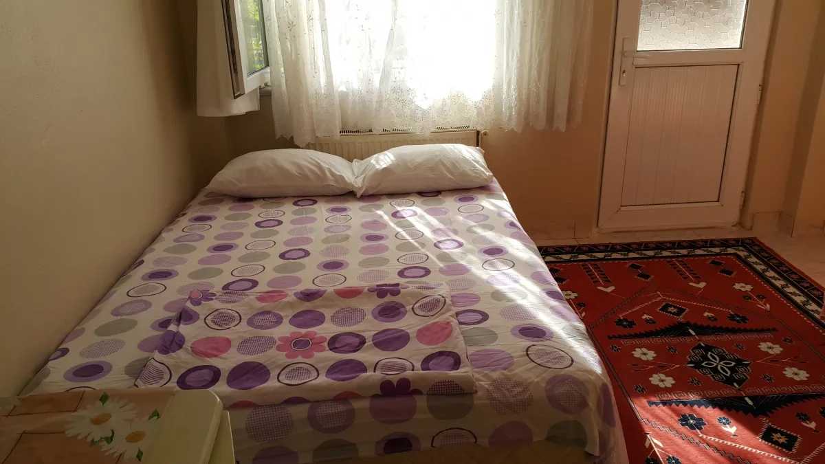 Çift Kişilik Yatak Odası